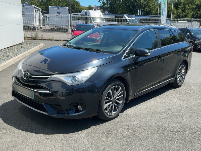 Toyota Avensis 2.0 D-4D Executive 2015 – снимка 1