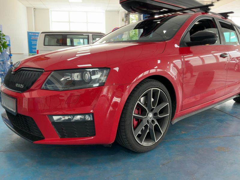 Skoda Octavia 2.0 TSI RS 2017 – снимка 2