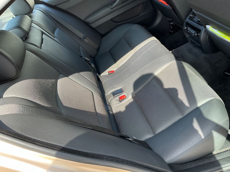 BMW 5er 550i 2012 – снимка 31