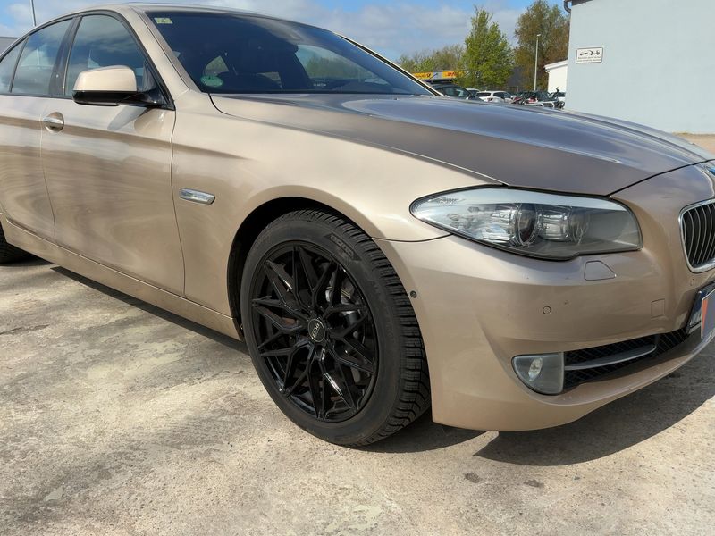 BMW 5er 550i 2012 – снимка 12