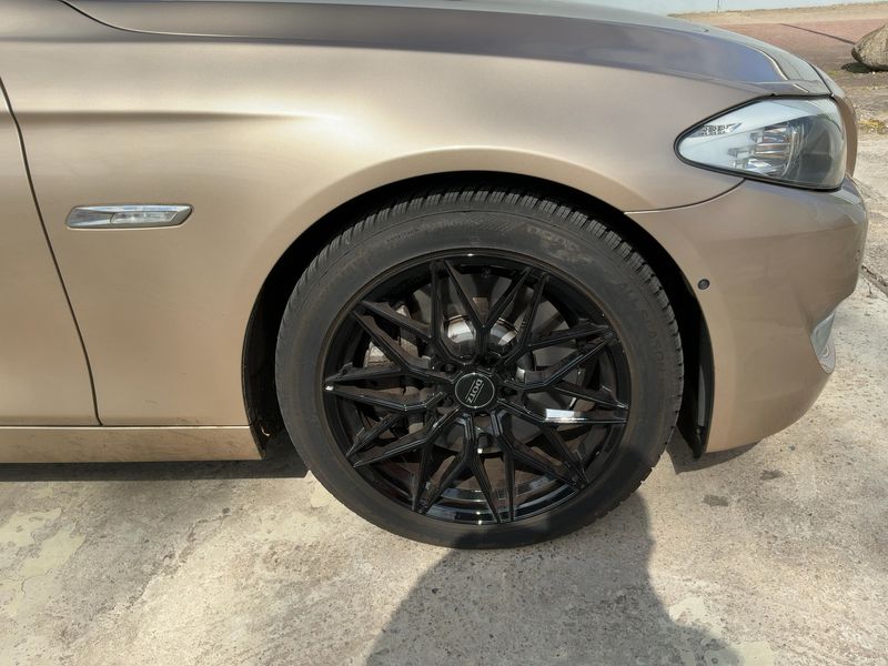 BMW 5er 550i 2012 – снимка 11