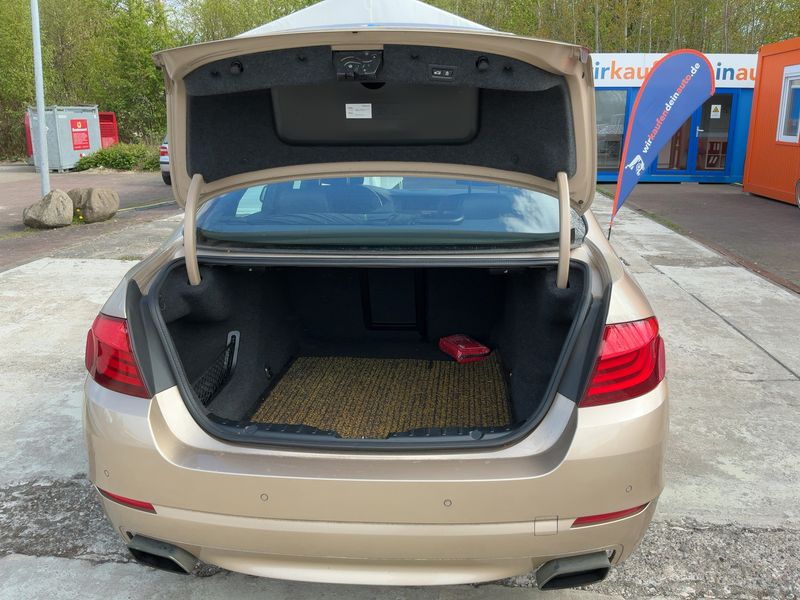 BMW 5er 550i 2012 – снимка 15