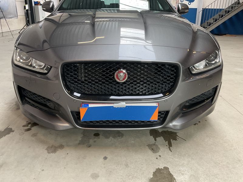 Jaguar XE 25t R-Sport 2016 – снимка 26