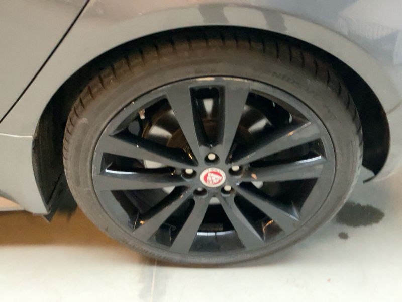 Jaguar XE 25t R-Sport 2016 – снимка 5