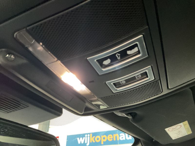 Jaguar XE 25t R-Sport 2016 – снимка 24