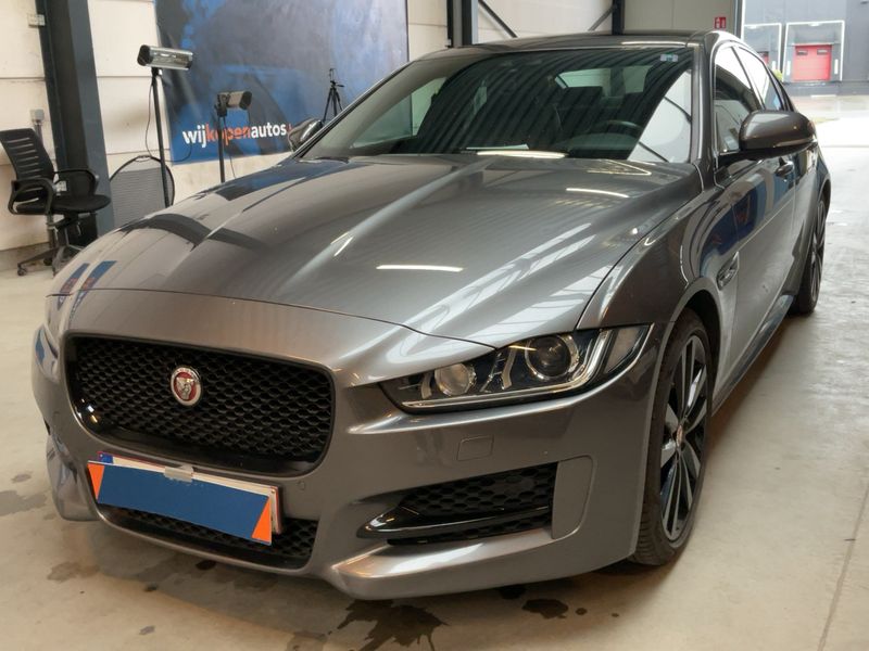 Jaguar XE 25t R-Sport 2016 – снимка 1
