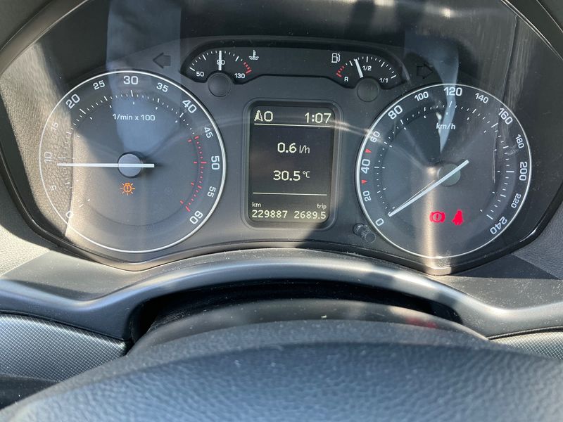 Skoda Octavia 2.0 TDI Elegance 2008 – снимка 4