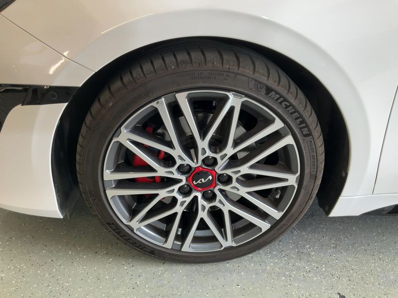 Kia pro_cee'd 1.6 TGDI GT 2022 – снимка 3