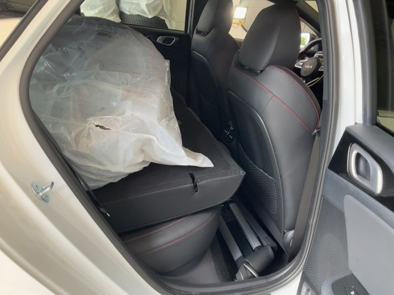 Kia pro_cee'd 1.6 TGDI GT 2022 – снимка 20