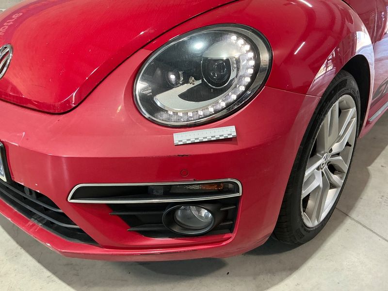 Volkswagen Beetle 1.4 TSI Sport 2014 – снимка 46