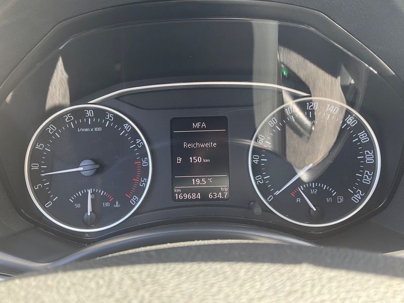 Skoda Octavia 2.0 TDI Scout 4x4 2013 – снимка 19