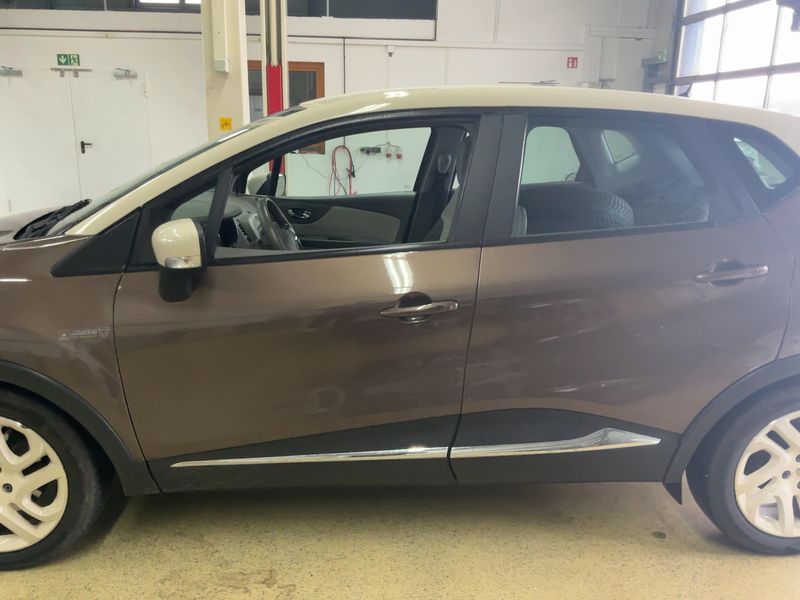 Renault Captur 1.2 TCe Dynamique 2013 – снимка 4