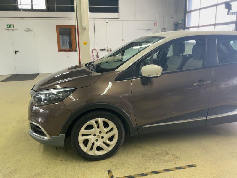Renault Captur 1.2 TCe Dynamique 2013 – снимка 2