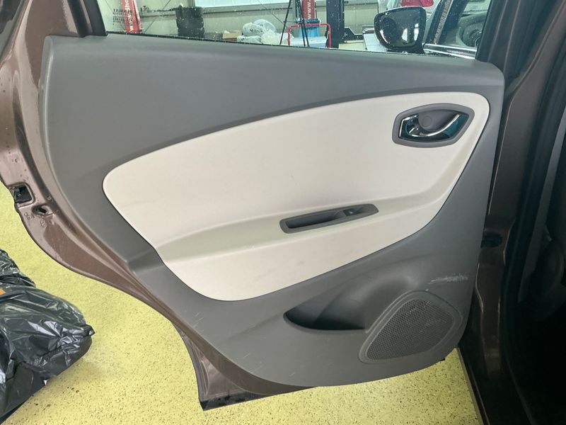 Renault Captur 1.2 TCe Dynamique 2013 – снимка 26
