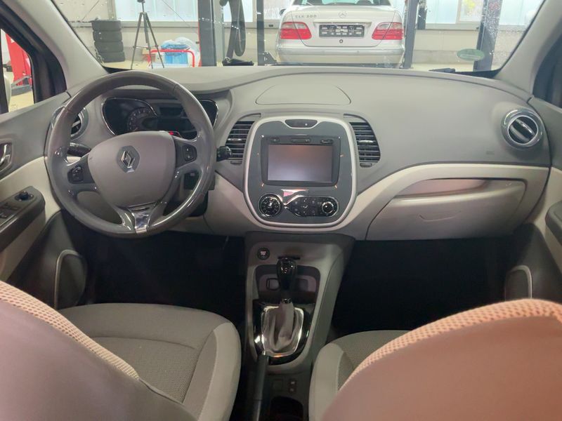 Renault Captur 1.2 TCe Dynamique 2013 – снимка 18