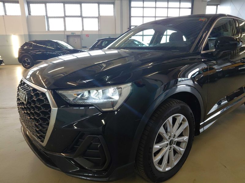 Audi Q3 Sportback 35 TFSI 2024 – снимка 2