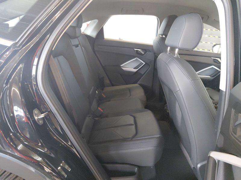 Audi Q3 Sportback 35 TFSI 2024 – снимка 14