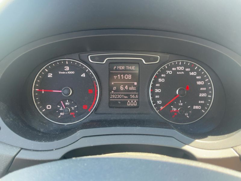 Audi Q3 2.0 TDI quattro 2013 – снимка 18