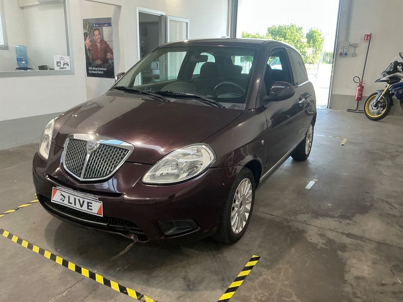 Lancia Ypsilon 1.2 Oro 2011 – снимка 1