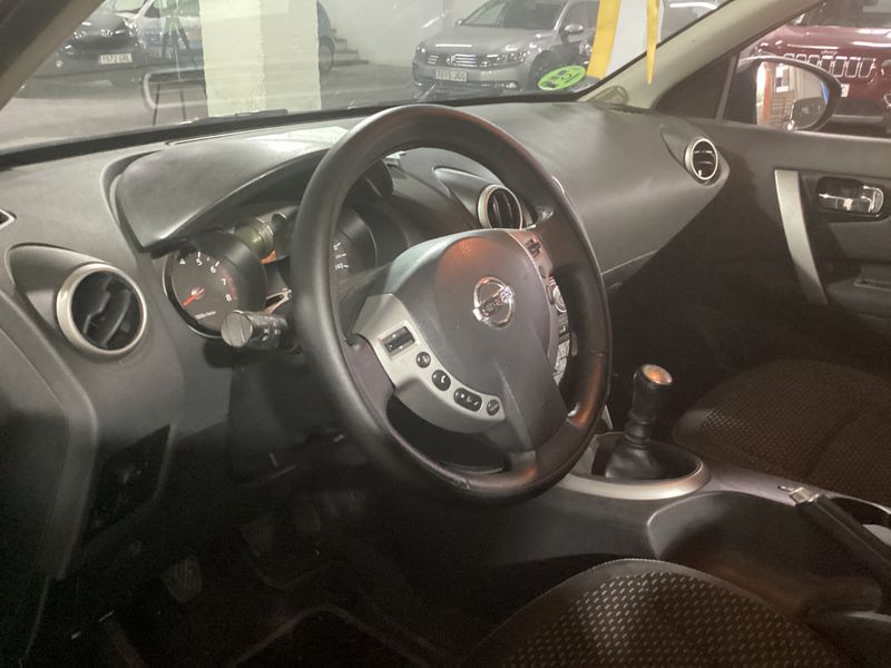 Nissan Qashqai 2.0 Acenta 2008 – снимка 24