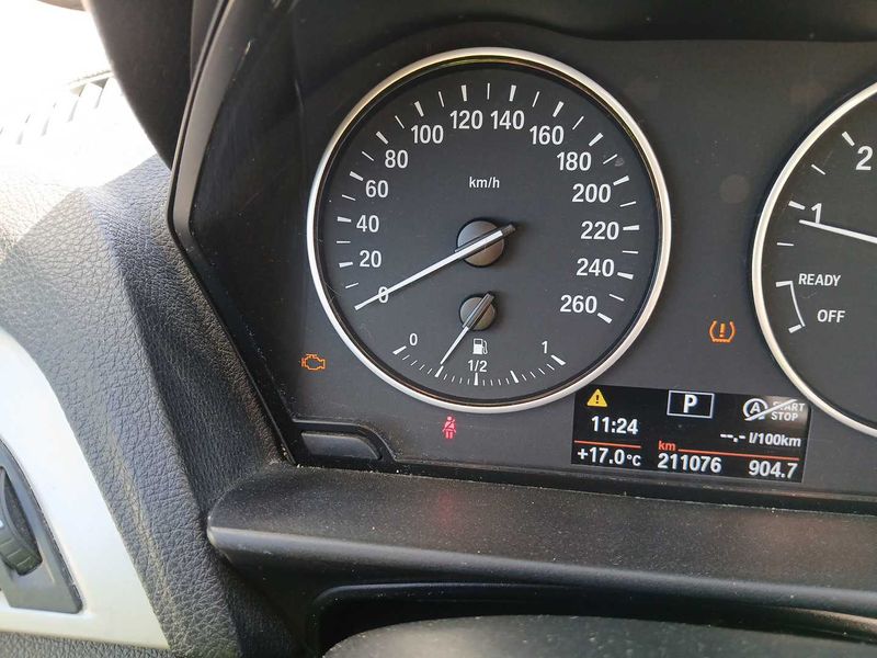 BMW 1er 116i Premiere 2014 – снимка 32