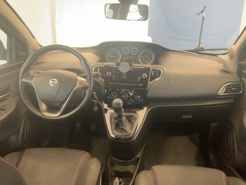 Lancia Ypsilon 1.2 GPL Elefantino 2013 – снимка 17