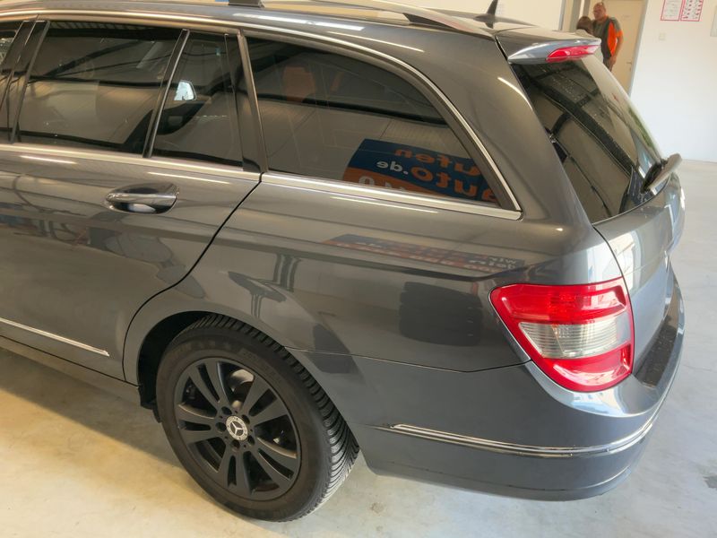 Mercedes-Benz C-Klasse C 180 Kompressor T BlueEfficiency Avantgarde 2010 – снимка 6