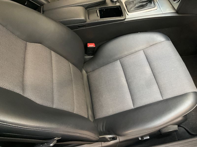 Mercedes-Benz C-Klasse C 180 Kompressor T BlueEfficiency Avantgarde 2010 – снимка 39