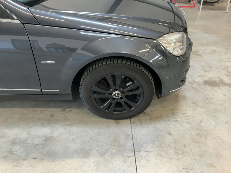 Mercedes-Benz C-Klasse C 180 Kompressor T BlueEfficiency Avantgarde 2010 – снимка 11