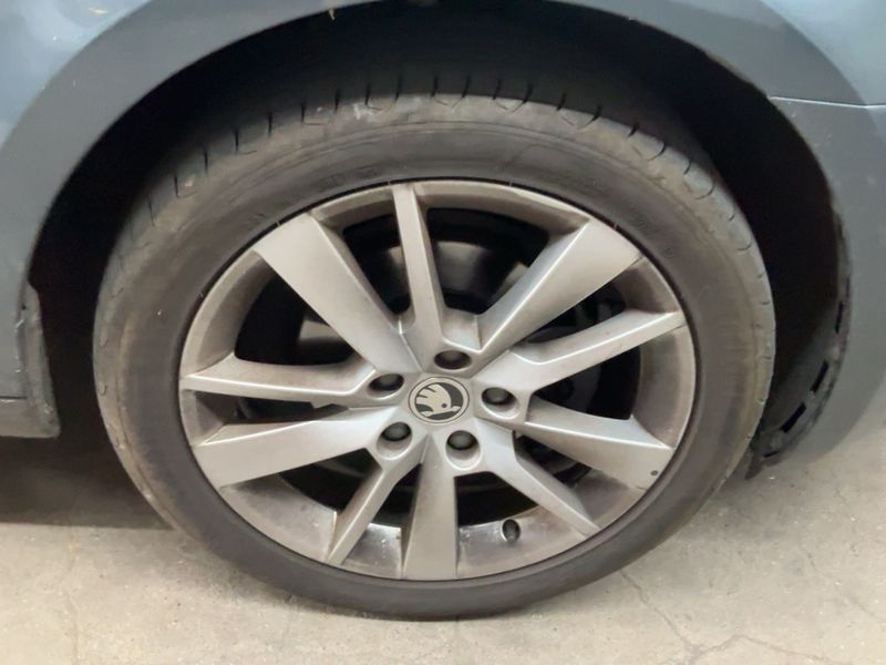 Skoda Octavia 1.6 TDI Clever 2018 – снимка 11