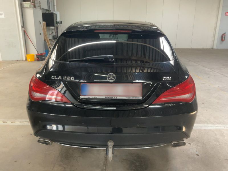 Mercedes-Benz CLA-Klasse CLA 220 Shooting Brake Urban 2015 – снимка 7