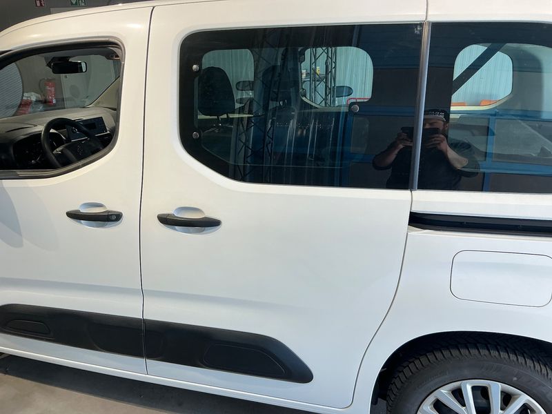 Citroen Berlingo 1.2 PureTech Live M 2020 – снимка 28