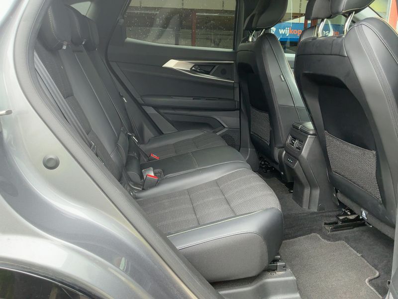 Renault Austral 1.2 Hybrid E-Tech Iconic 2023 – снимка 20