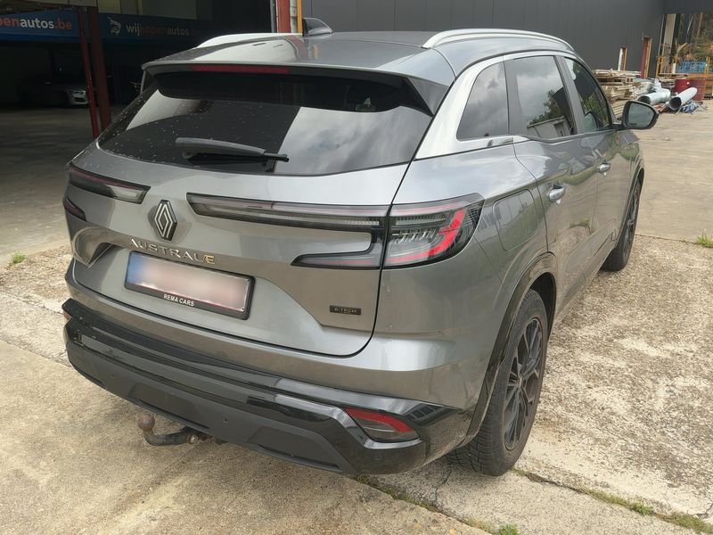 Renault Austral 1.2 Hybrid E-Tech Iconic 2023 – снимка 8