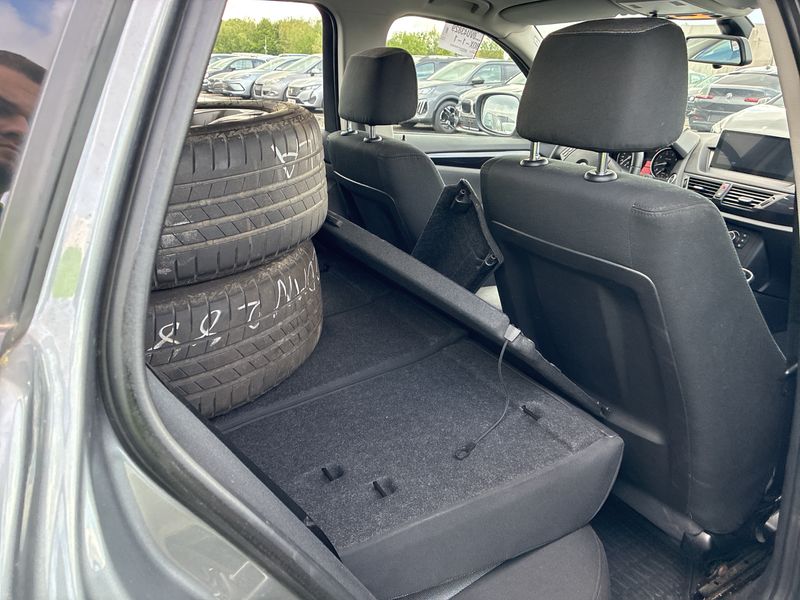 BMW X1 xDrive 20i 2012 – снимка 14