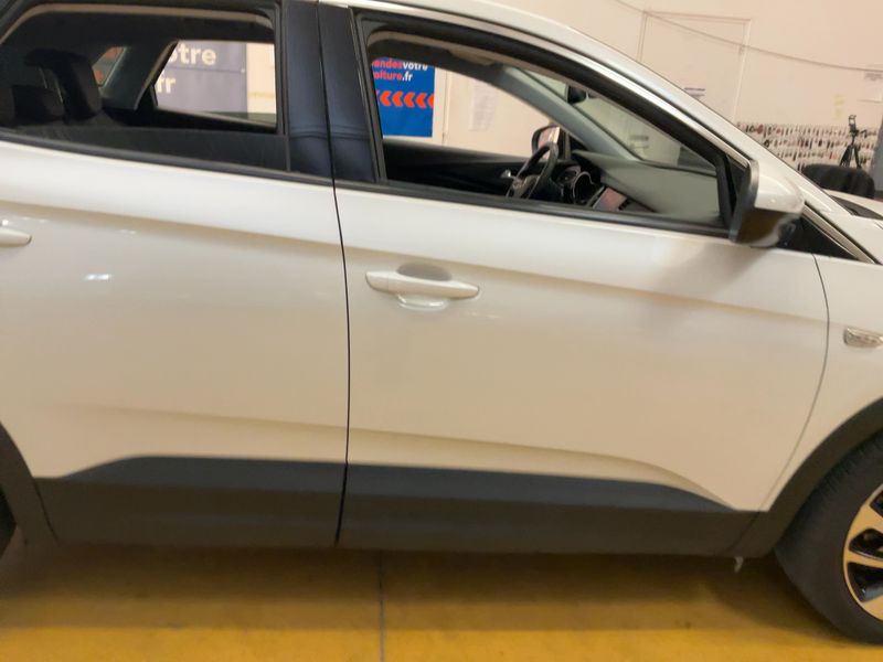 Opel Grandland X 1.2 Turbo Elite 2018 – снимка 10