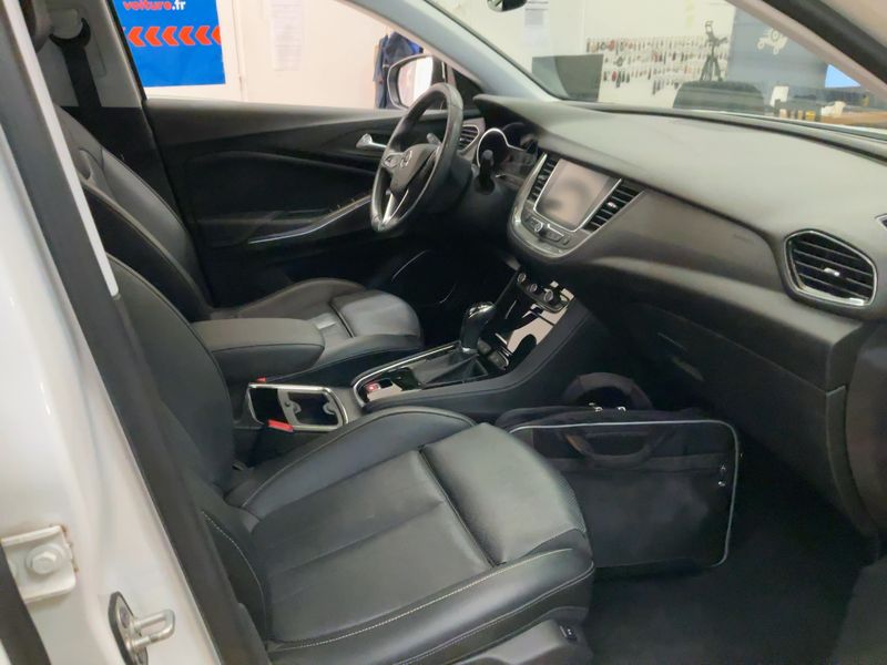 Opel Grandland X 1.2 Turbo Elite 2018 – снимка 16