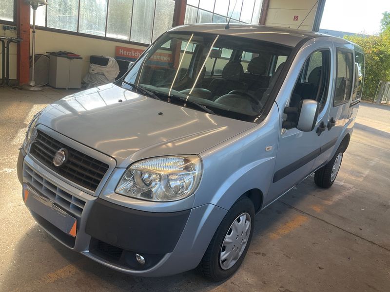 Fiat Doblo 1.9 JTD Multijet Active 2008 – снимка 1