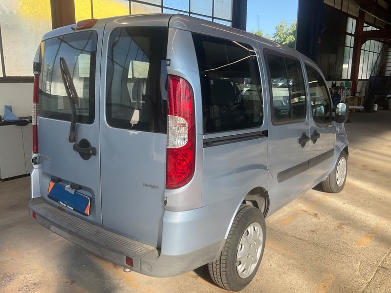 Fiat Doblo 1.9 JTD Multijet Active 2008 – снимка 2