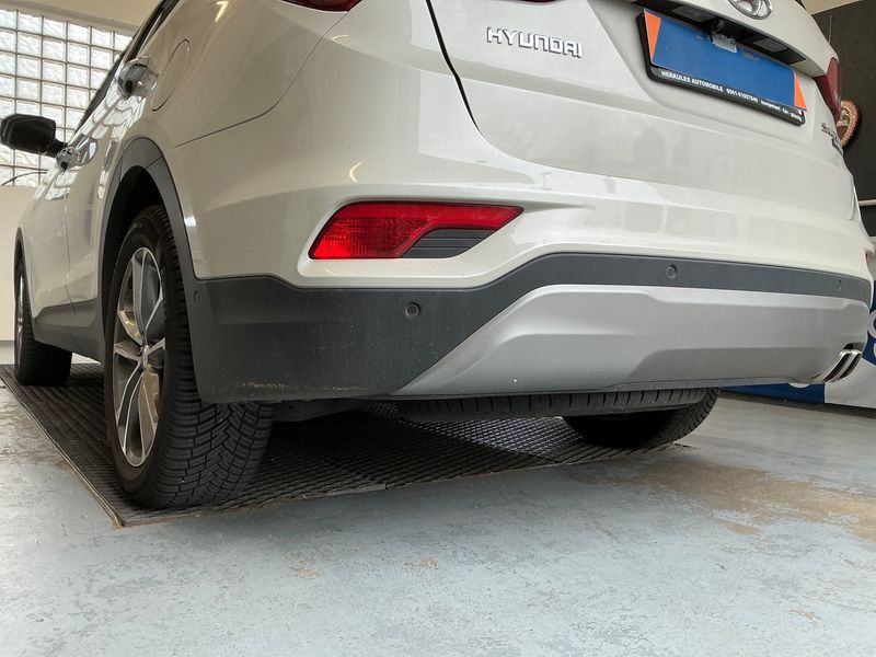 Hyundai Santa Fe 2.2 CRDi Platin 4WD 2017 – снимка 35