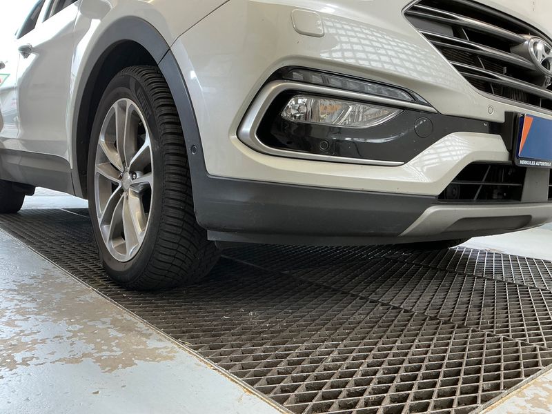 Hyundai Santa Fe 2.2 CRDi Platin 4WD 2017 – снимка 38