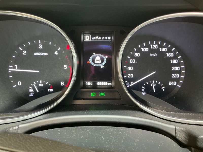 Hyundai Santa Fe 2.2 CRDi Platin 4WD 2017 – снимка 18