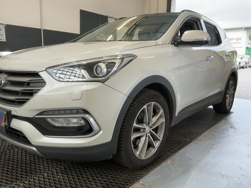 Hyundai Santa Fe 2.2 CRDi Platin 4WD 2017 – снимка 2