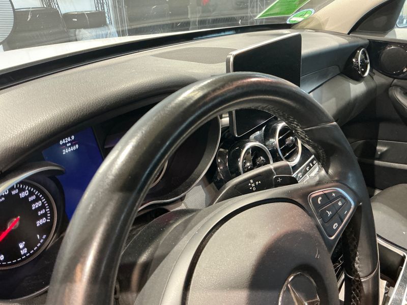 Mercedes-Benz C-Klasse C 220 d T 4Matic Avantgarde 2016 – снимка 22