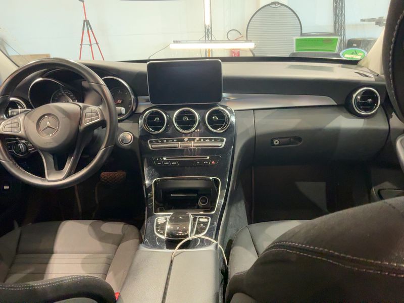 Mercedes-Benz C-Klasse C 220 d T 4Matic Avantgarde 2016 – снимка 17
