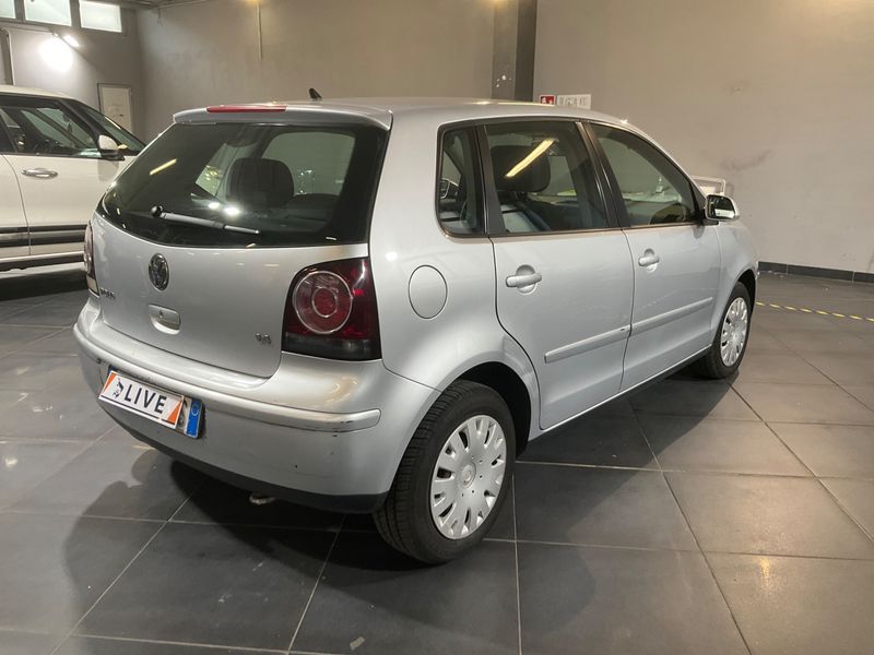 Volkswagen Polo 1.4 Comfortline 2006 – снимка 2