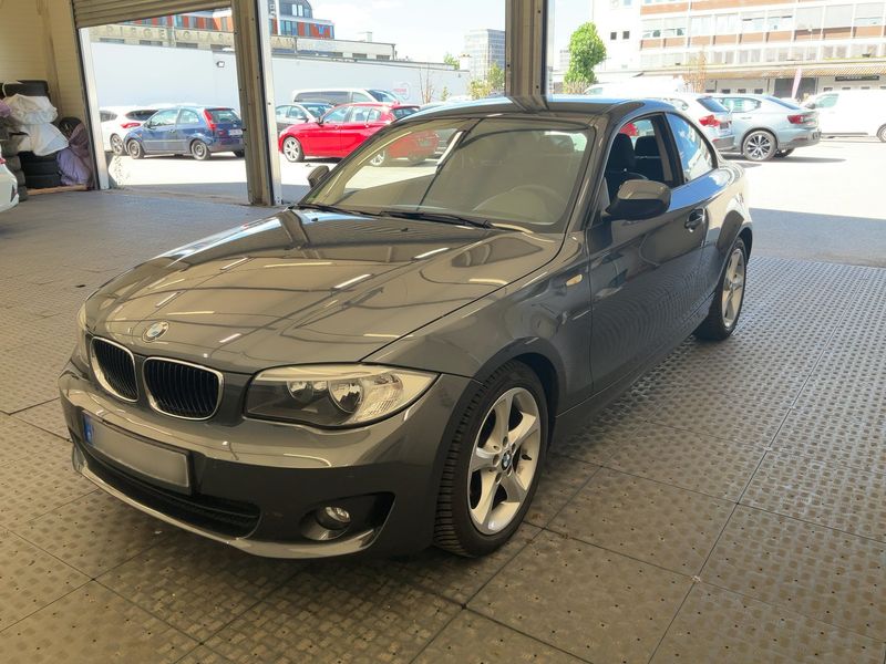 BMW 1er 118d 2012 – снимка 1