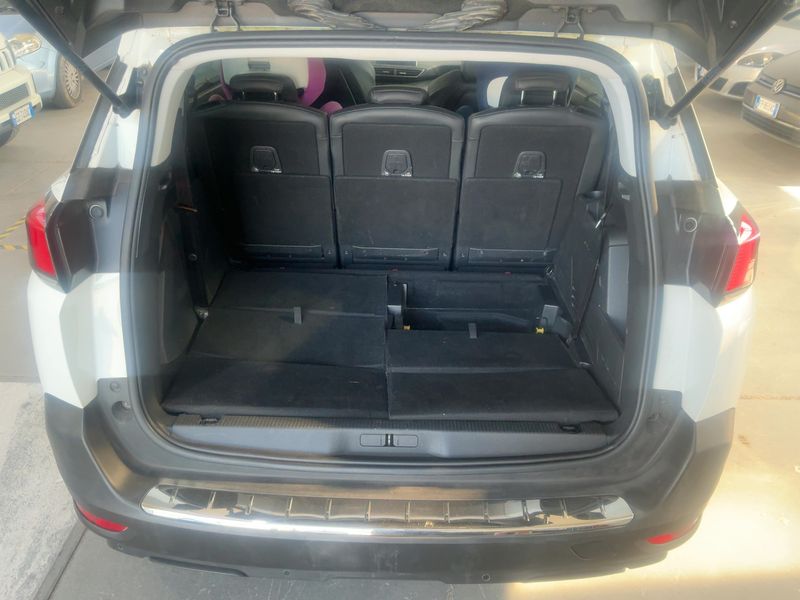 Peugeot 5008 1.5 Blue-HDi Allure 2019 – снимка 15