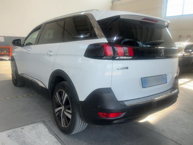 Peugeot 5008 1.5 Blue-HDi Allure 2019 – снимка 6