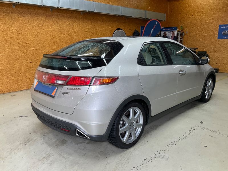 Honda Civic 2.2 CTDI Executive 2007 – снимка 2